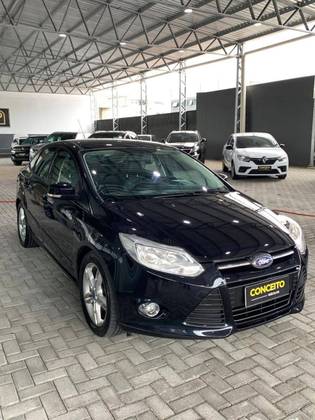 FORD FOCUS 1.6 S SEDAN 16V FLEX 4P POWERSHIFT